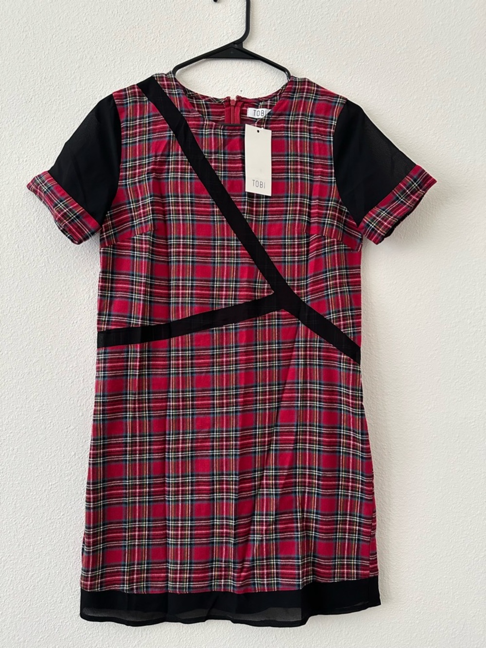 TOBI Red Plaid Short Sleeve Dress with Black Accents